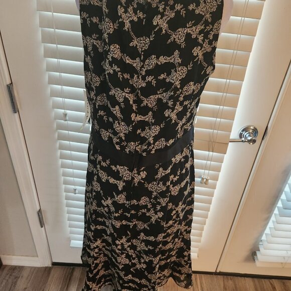 Danny & Nicole Print Dress. NWT. Size 14 - Picture 4 of 12